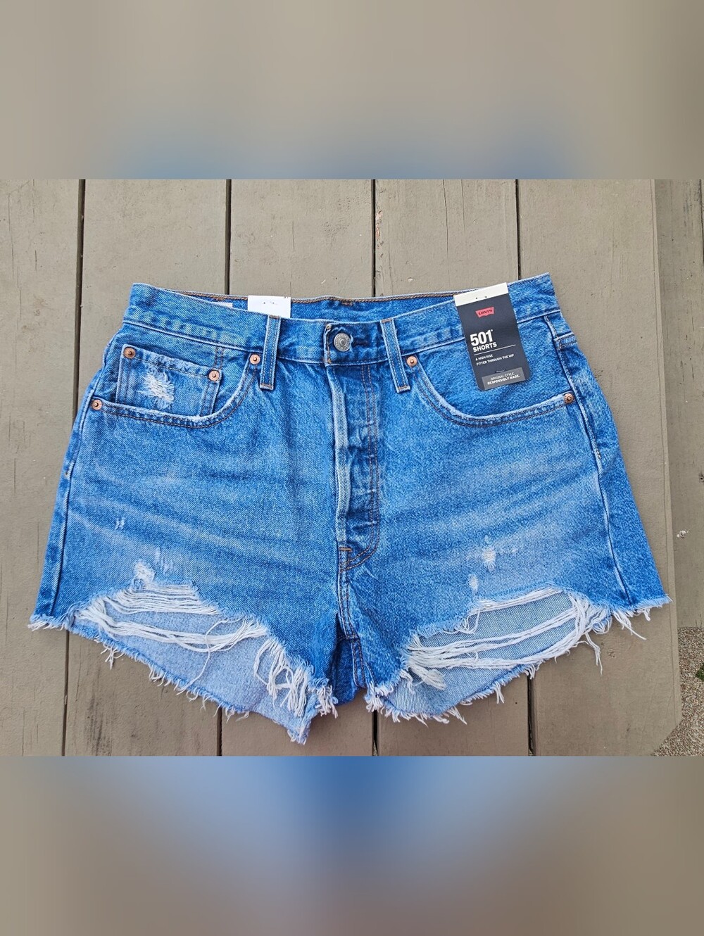 Womens Levi's Blue Jean Shorts 501 Size 31 NWT